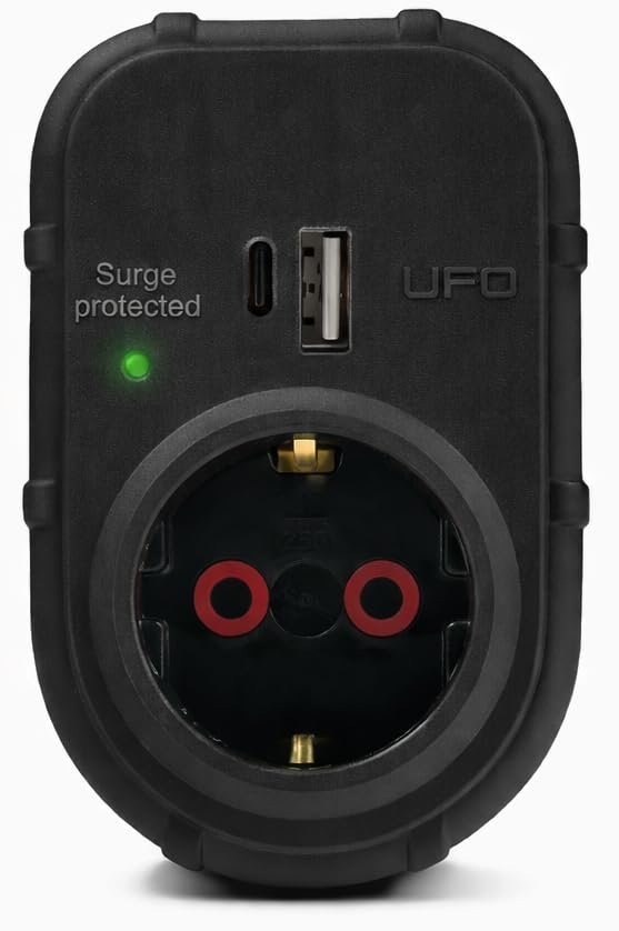 UFO Yeni Tekli Akım Korumalı 5V 2,4A USB ve Type-C ile Hızlı Şarj, Topraklı Priz, Sürekli Koruma, 16A 250V, Max 3500W Aşırı Yük Koruması (Siyah)
