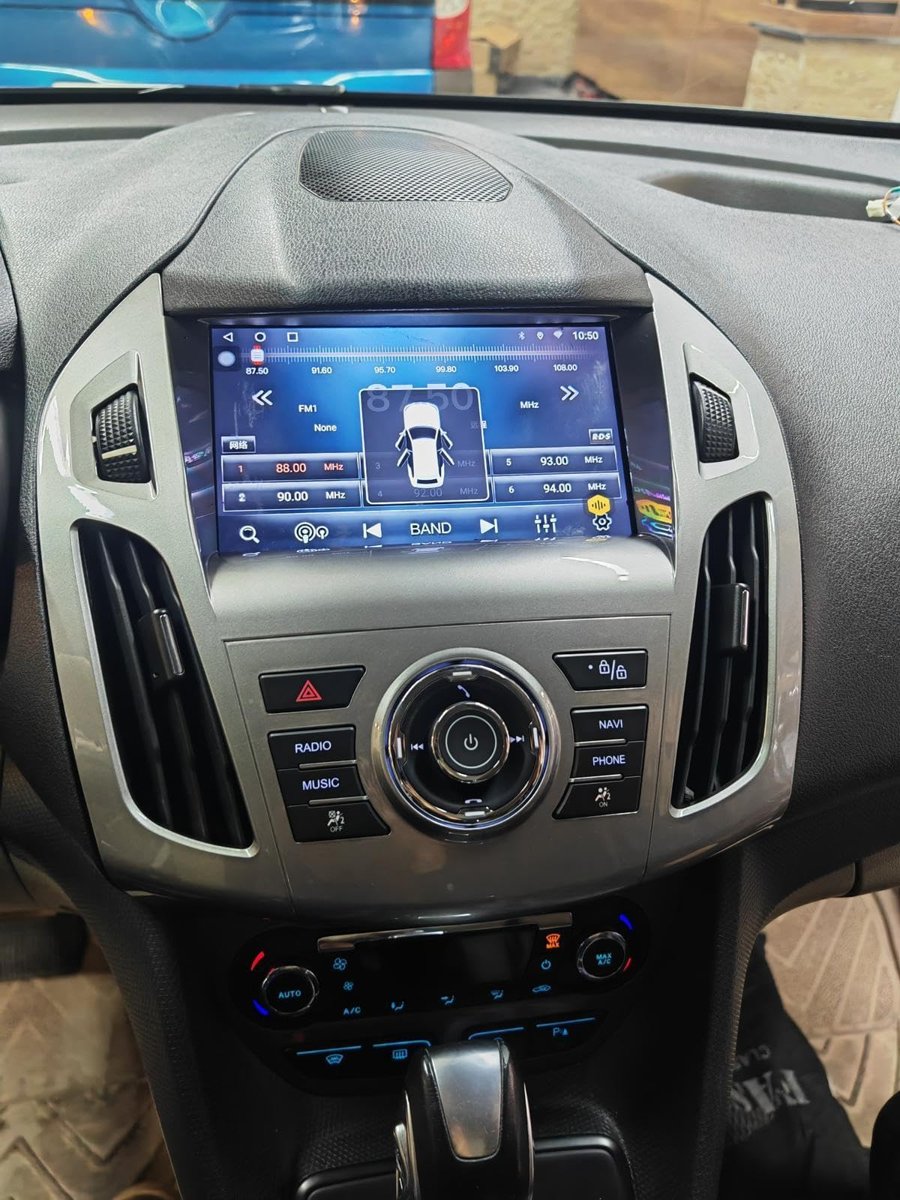 Araç Multimedya Ford Transit Connect S 2013-2018/2 GB RAM 32 GB HDD / 9 Inch Ekr. Carplay And. 12 Double Teyp - Navigasyon Cihazı FMX