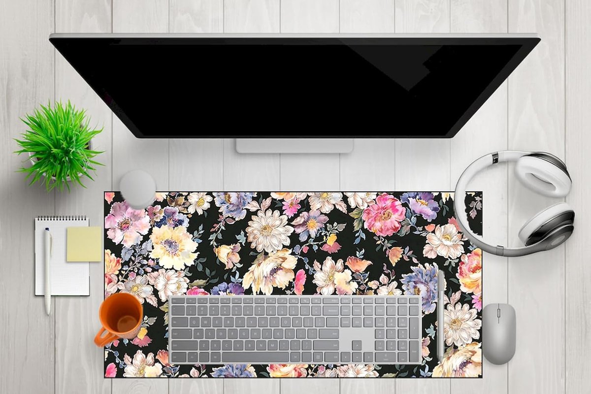 Mikrofiber Dekoratif Mouse Pad, 7mm Kalınlık, Kaygansız Taban, Leke Tutmaz, Su Geçirmez, Ofis Aksesuarı (Siyah Pembe, 40x80cm)